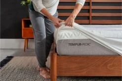 Tempur-Protect Breeze Mattress Protector Split King -Furniture Serie Shop 241527 1200x800