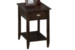 Merlot Chairside Table